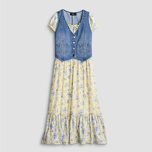 IZ Byer 2-Piece Denim Vest & Cap Sleeve Maxi Dress with Smocked Waist -m